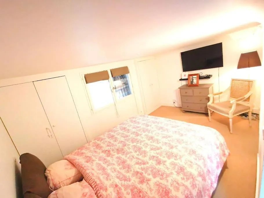 شقة Beautiful Quiet Family Loft باريس