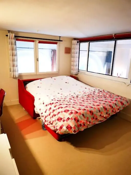 شقة Beautiful Quiet Family Loft باريس فرنسا