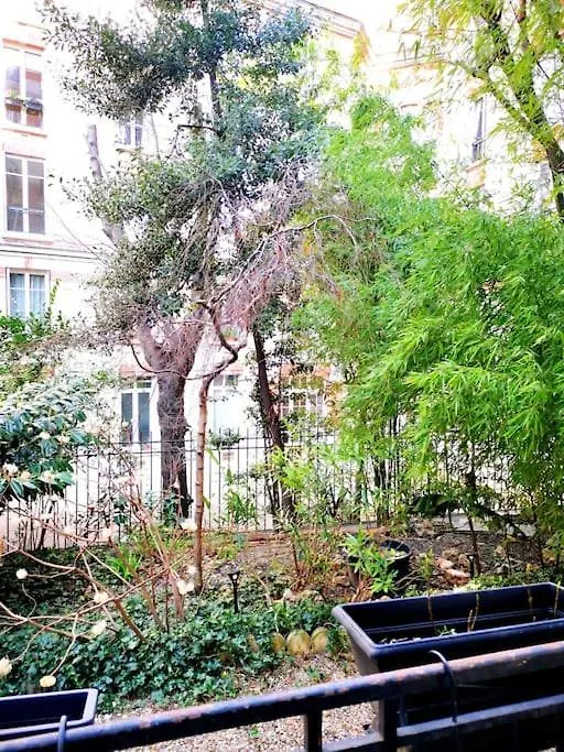 Beautiful Quiet Family Loft Paris Apartment